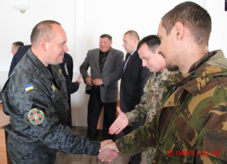 В УМВС Житомирщини вручили нагороди добровольцям батальйону «Донбас»