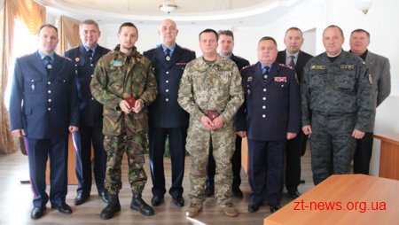 В УМВС Житомирщини вручили нагороди добровольцям батальйону «Донбас»