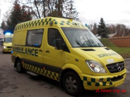Дитяча міська лікарня отримала сучасний реанімаційний автомобіль