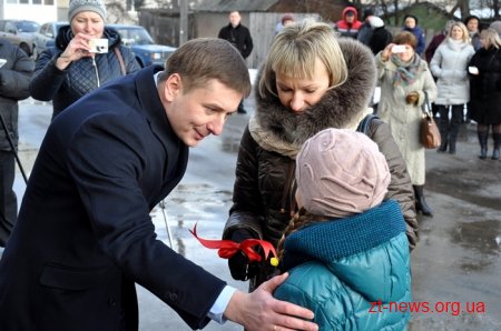 Сергій Машковський вручив ключі від квартир ще трьом сім’ям загиблих учасників АТО