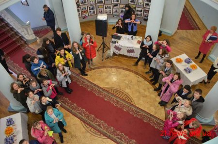 Екскурсії будівлею міської ради провели для школярів усіх шкіл міста
