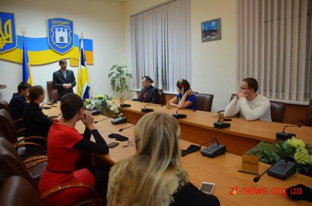 У міській раді відбувся турнір з інтелектуально-психологічної гри «Криївка»