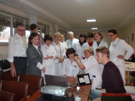 Голландські лікарі діляться досвідом з житомирськими колегами