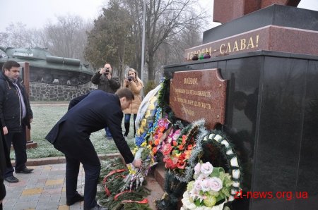 Керівник області вручив ще 12 ордерів на квартири