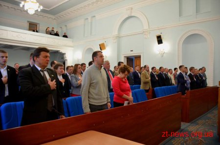 Борг перед освітянами та працівниками медицини за листопад закрито у повному обсязі