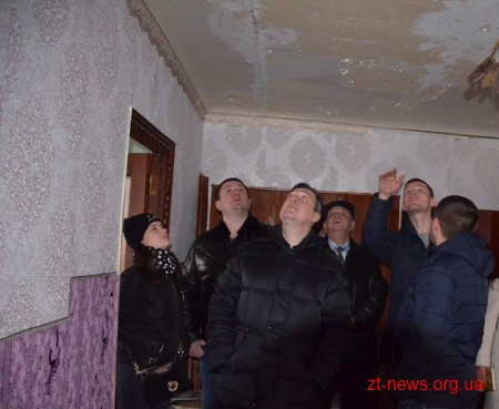 Мешканці будинку, де стався вибух, звернулися на особистий прийом до міського голови