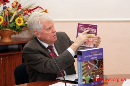 У Житомирі обговорили шляхи реформування медицини