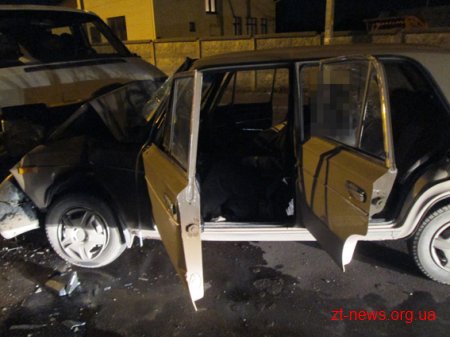 У Бердичеві поліція шукає водія "Фольксвагена", який пішки втік з місця ДТП