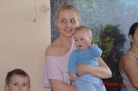 Сергій Сухомлин привітав маленьких пацієнтів лікарні з новорічними святами