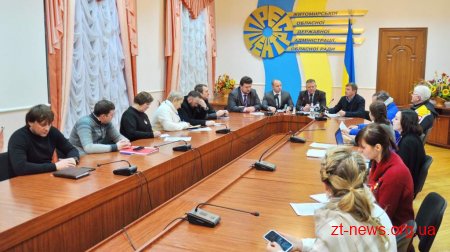 До 12 січня на кондитерській фабриці оголошено перемир'я