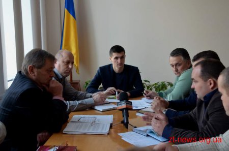 Міська влада та служби таксі напрацьовують план впорядкування роботи таксі у місті Житомирі
