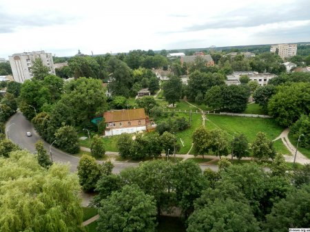 Вулиця Дмитра Донцова (Адмірала Щастного)