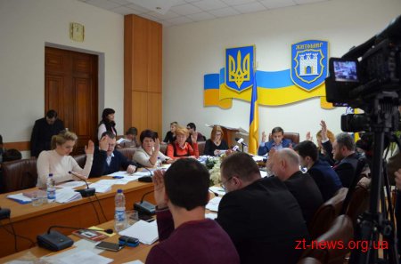 У Житомирі з’явився механізм, який регулюватиме демонтаж тимчасових споруд та реклами