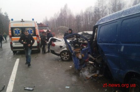 У ДТП на трасі Київ - Ковель загинули троє жителів Житомирщини