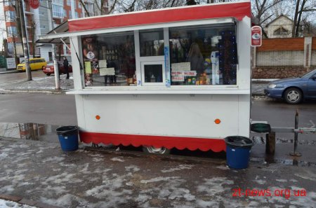У Житомирі продовжується робота із демонтажу незаконно встановлених тимчасових споруд