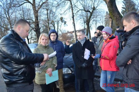 У Житомирі продовжується робота із демонтажу незаконно встановлених тимчасових споруд
