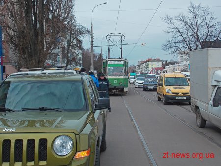 У Житомирі через ДТП зупинилися трамваї