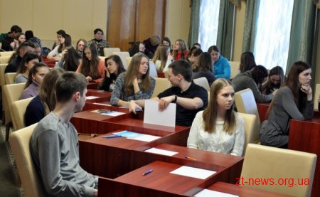 Майбутні абітурієнти відчули себе журналістами