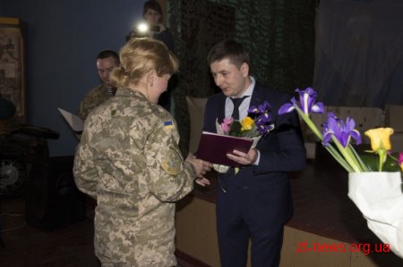 Керівники області та міста привітали жінок-військовослужбовців зі святом