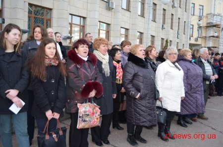 Житомиряни заспівали Державний гімн разом