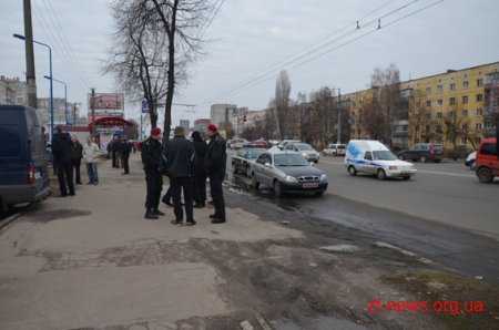 У Житомирі поліція затримала автомобіль таксі з п'яним керманичем
