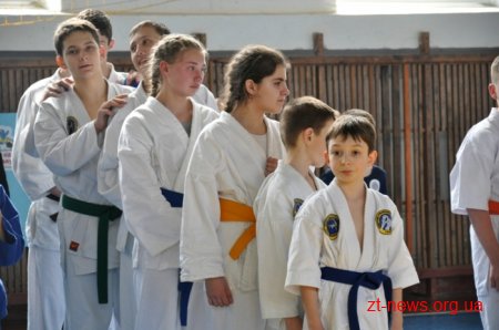 У Житомирі урочисто відкрили чемпіонат області з рукопашного бою