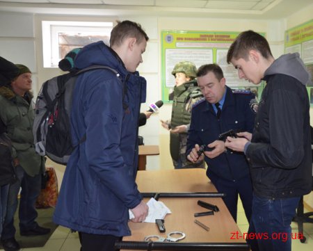У Житомирі всі бажаючі мали нагоду познайомитися з особливостями професії поліцейського