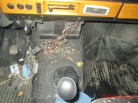 На Житомирщині поліцейські затримали на гарячому автомобільного злодія