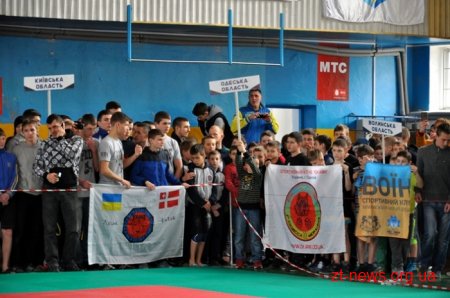 У Житомирі проходить Чемпіонат України зі змішаних видів єдиноборств
