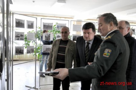 У Житомирі згадують минуле і обговорюють сьогодення Чорнобильської трагедії