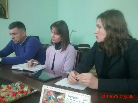 У Житомирі обговорили подальшу долю дитячої лабораторії