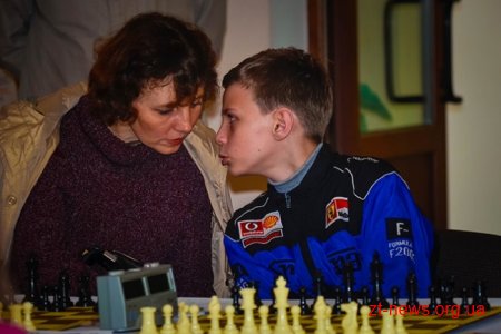 У Житомирі змагаються шахісти з усієї України
