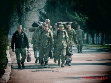 До Житомира повернулася частина військовиків 95-тої окремої аеромобільної бригади