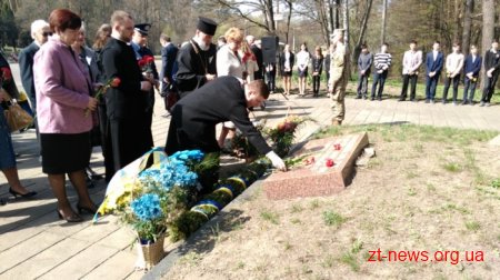 У Житомирі вшанували жертв нацистських таборів