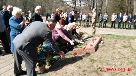 У Житомирі вшанували жертв нацистських таборів