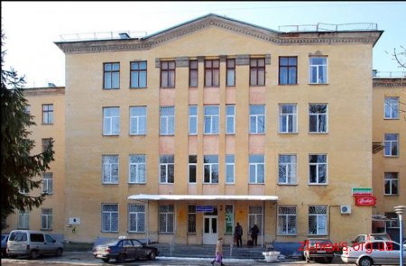 З травня міські лікарні зобов'язані повідомляти громадян про наявні медикаменти