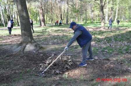 16 машин сміття, посаджені алеї горобини, клену та квітів – результати загального прибирання