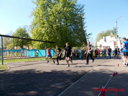 Школярі Житомира змагалися у військовому інституті