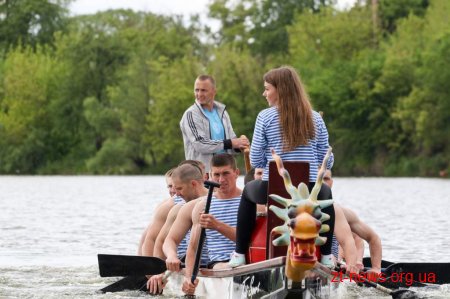 У Житомирі відбулися змагання з веслування на човнах «Дракон»