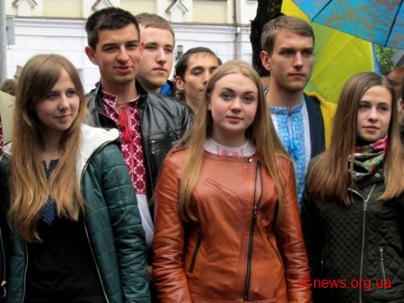 «Вишивана хода» пройшлась Житомиром