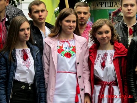 «Вишивана хода» пройшлась Житомиром