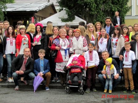 «Вишивана хода» пройшлась Житомиром