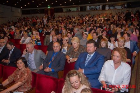 Випускникам «Сонечка» урочисто вручили дипломи