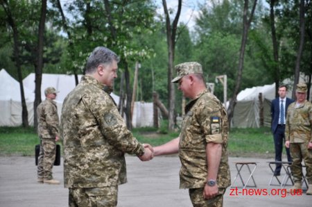 Президент України відвідав полігон ВДВ на Житомирщині