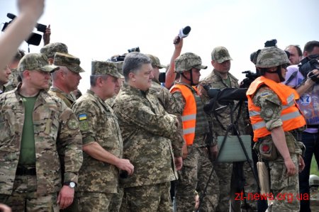 Президент України відвідав полігон ВДВ на Житомирщині