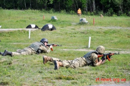 Президент України відвідав полігон ВДВ на Житомирщині