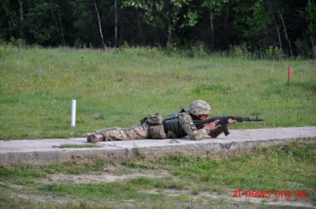 Президент України відвідав полігон ВДВ на Житомирщині