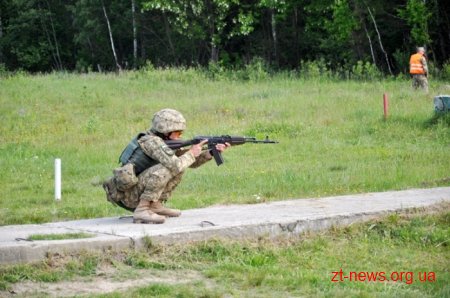 Президент України відвідав полігон ВДВ на Житомирщині