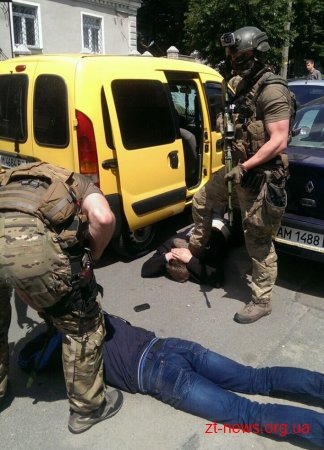 У Житомирі СБУ затримала наркоділків