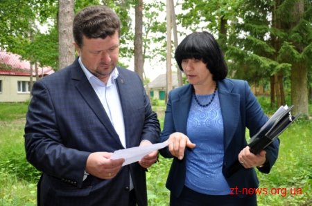 Заступник голови ОДА без попередження перевірив реконструкцію «Орлятка»